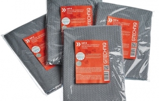Smear-free drying with new Gtechniq towel